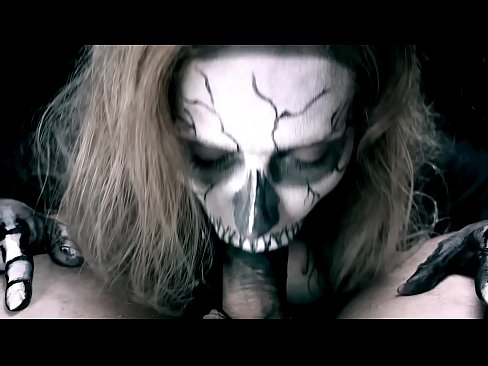 ❤️ Demoniczna dziewczyna ssąca kutasa swoimi czarnymi ustami i połykająca spermę. ❤️ Porn video at us pl.ixiporn.ru ❌️